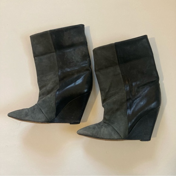 Isabel Marant cuffed leather and suede wedge boots - Picture 3 of 15